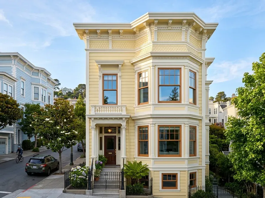 Fiberglass windows on a Victorian San Francisco home